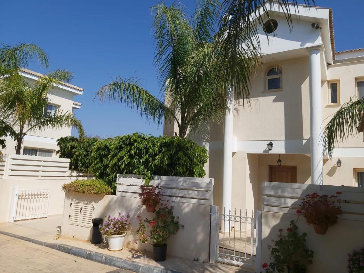 Anthorina Villa 8 بروتاراس المظهر الخارجي الصورة