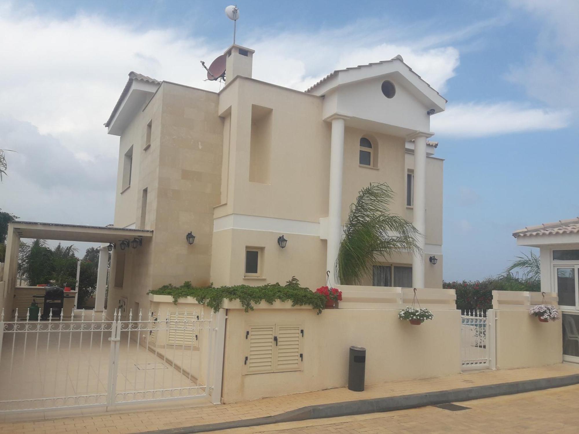 Anthorina Villa 8 بروتاراس المظهر الخارجي الصورة